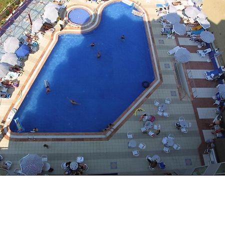 מהמוטלר Ares Hotel מראה חיצוני תמונה