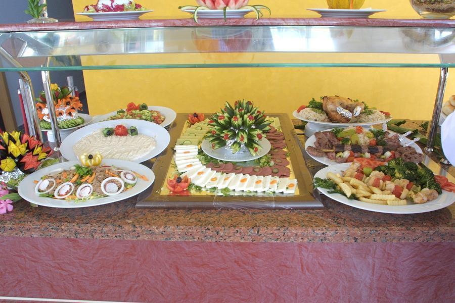 מהמוטלר Ares Hotel מראה חיצוני תמונה
