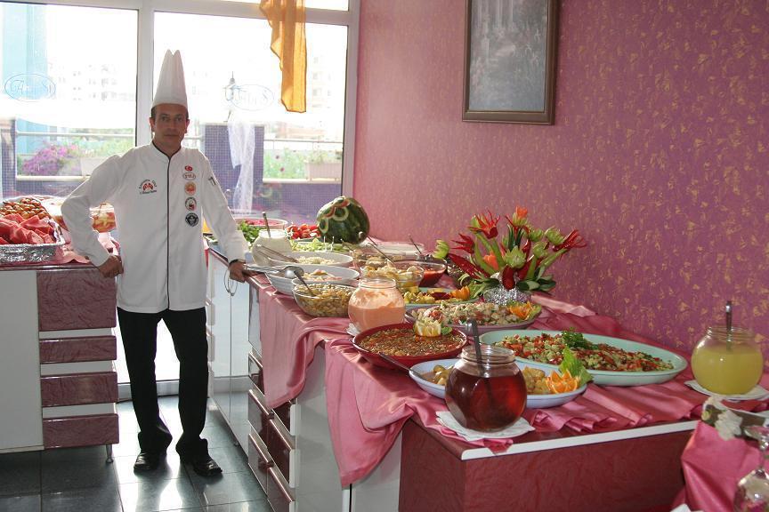 מהמוטלר Ares Hotel מראה חיצוני תמונה